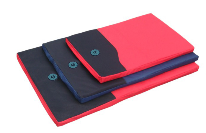 STAY DRY MAT MEDIUM BLUE/RED